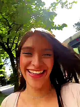 Hannacooper3 online show from November 8, 7:06 pm