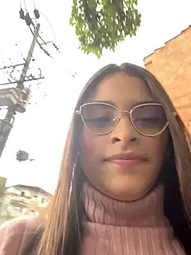 Hannacooper3 online show from November 15, 6:34 pm