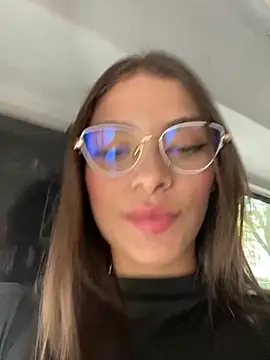 Hannacooper3 online show from November 13, 6:23 pm