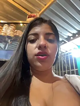 Snapshot of Isaa-Sweet chatting on December 19, 10:50 am Isaa-Sweet online show from December 19, 10:50 am