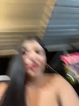 Isaa-Sweet online show from April 10, 12:50 am