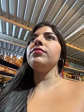 Snapshot of Isaa-Sweet chatting on November 27, 10:54 pm Isaa-Sweet online show from November 27, 10:54 pm