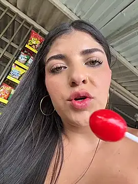 Isaa-Sweet online show from March 21, 4:22 pm