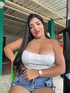 Isaa-Sweet online show from March 24, 4:07 pm