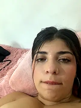 Isaa-Sweet online show from September 10, 11:09 am