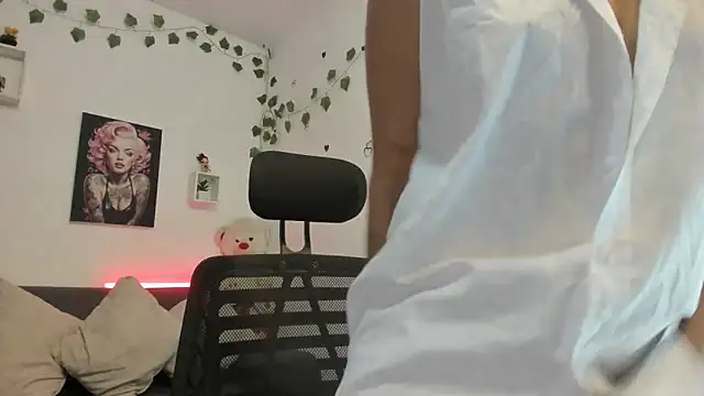 anastasia tuya online show from February 14, 1:17 am