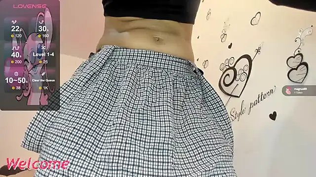 Snapshot of anastasia_tuya chatting on September 20, 1:43 am anastasia tuya online show from September 20, 1:43 am