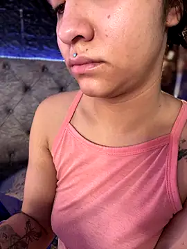 Snapshot of Isaabella_LS chatting on September 13, 2:55 am Isaabella LS online show from September 13, 2:55 am