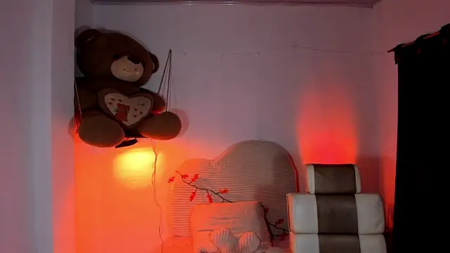 pretti scarlett online show from November 29, 6:57 am