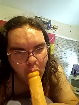 Fxckc4rl3yellis99 online show from June 21, 2:17 am