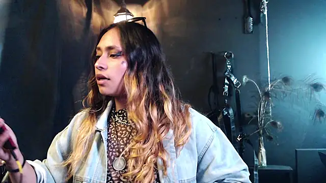 Snapshot of SabaTheCourtesan chatting on October 16, 6:32 am SabaTheCourtesan online show from October 16, 6:32 am