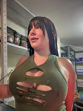 AlanaRouss online show from May 8, 1:04 pm