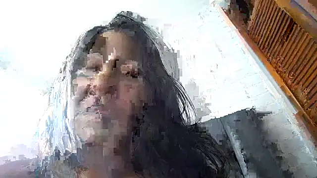 Naia Stant online show from October 27, 7:15 pm