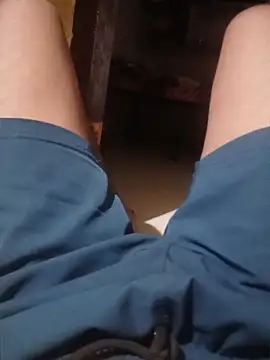 Snapshot of Vizgeboys chatting on May 4, 7:28 pm Vizgeboys online show from May 4, 7:28 pm