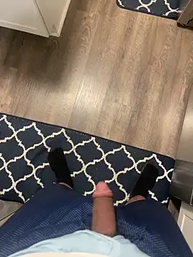 Snapshot of YoungBBCMilker chatting on March 21, 1:18 am YoungBBCMilker online show from March 21, 1:18 am