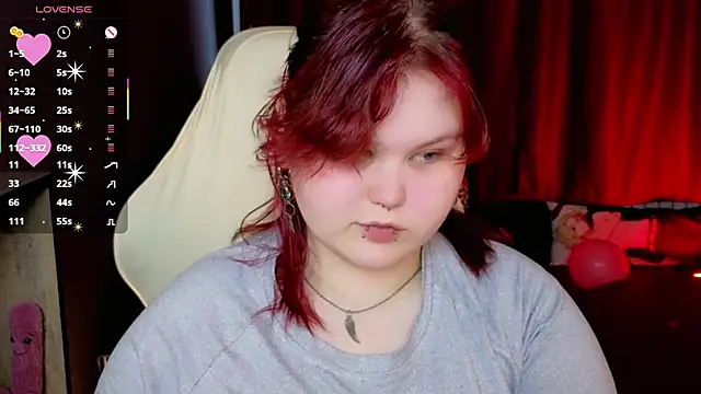 fillisfox  online show from April 9, 4:13 pm