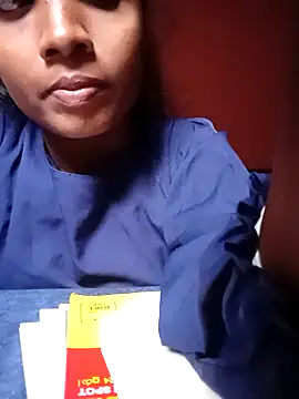 Snapshot of littlebunnySL chatting on January 19, 4:38 am littlebunnySL online show from January 19, 4:38 am