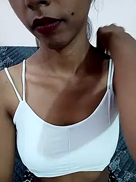 Small Titss online show from October 13, 5:09 am