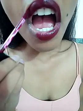 Small Titss online show from October 4, 5:20 am