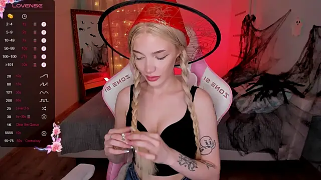 AnyaTaylor  online show from October 30, 8:23 am