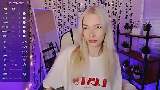 AnyaTaylor  online show from April 29, 2:16 am