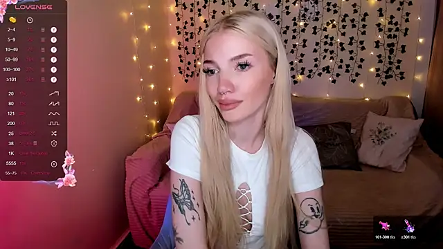 AnyaTaylor  online show from November 14, 4:49 am