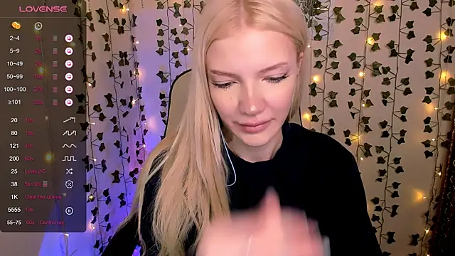 AnyaTaylor  online show from February 17, 2:20 am