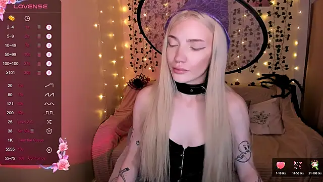 AnyaTaylor  online show from October 28, 2:12 am