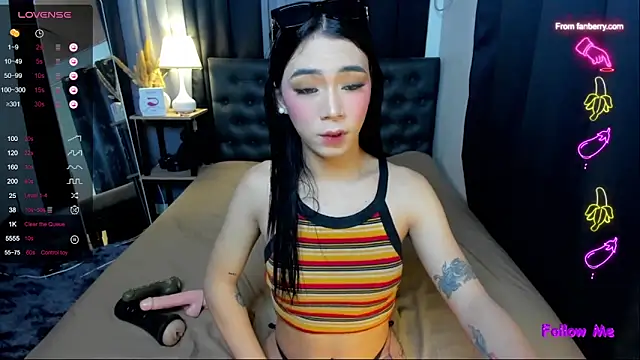 Snapshot of bellamoonlightX chatting on October 2, 8:07 am bellamoonlightX online show from October 2, 8:07 am