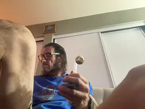 SmokeyKnight online show from March 20, 7:31 am