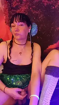 Snapshot of Tselka chatting on October 24, 7:24 pm Tselka online show from October 24, 7:24 pm