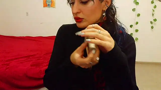 Snapshot of kendrafarq chatting on June 11, 3:47 am kendrafarq online show from June 11, 3:47 am