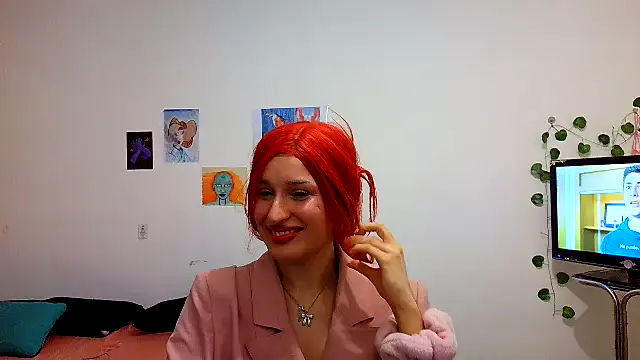Snapshot of kendrafarq chatting on June 14, 10:44 pm kendrafarq online show from June 14, 10:44 pm