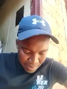 Snapshot of shebeshid chatting on February 6, 7:37 am shebeshid online show from February 6, 7:37 am