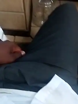 Snapshot of shebeshid chatting on March 17, 3:59 pm shebeshid online show from March 17, 3:59 pm