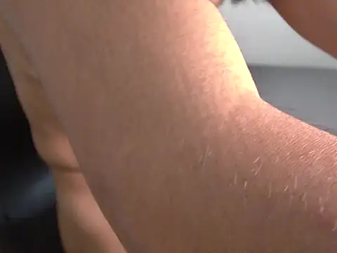 Dollarhot30 online show from December 2, 1:28 am