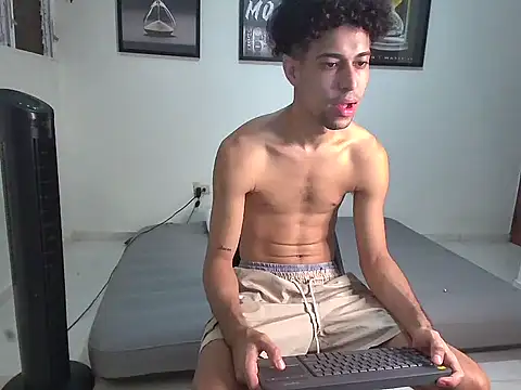 Dollarhot30 online show from October 30, 6:55 am