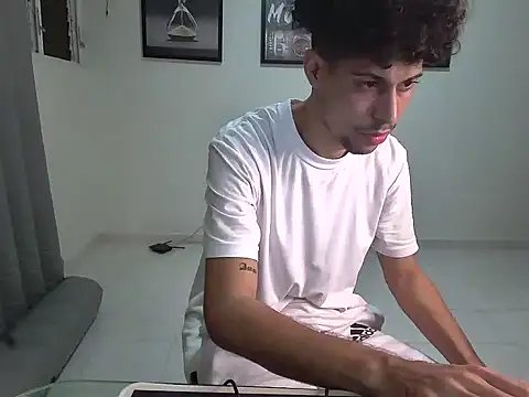 Dollarhot30 online show from January 14, 4:49 am