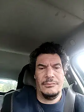 Snapshot of twitshe chatting on November 1, 1:38 pm twitshe online show from November 1, 1:38 pm