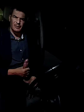 Snapshot of twitshe chatting on November 19, 11:49 pm twitshe online show from November 19, 11:49 pm