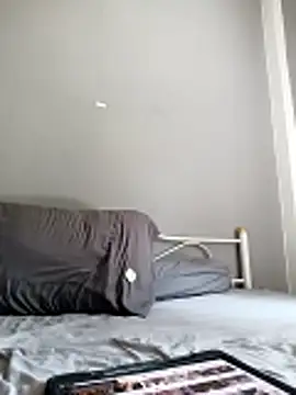 twitshe online show from January 17, 6:28 am