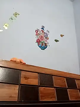 Hot-Soniya733 online show from April 5, 8:04 pm