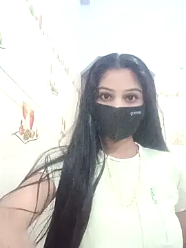 Snapshot of Hot-Soniya733 chatting on November 6, 6:56 pm Hot-Soniya733 online show from November 6, 6:56 pm