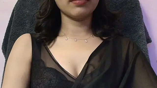 Snapshot of SWEET-18-TEEN chatting on October 5, 5:36 pm SWEET-18-TEEN online show from October 5, 5:36 pm