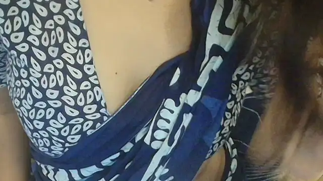 SWEET-18-TEEN online show from April 2, 8:10 am