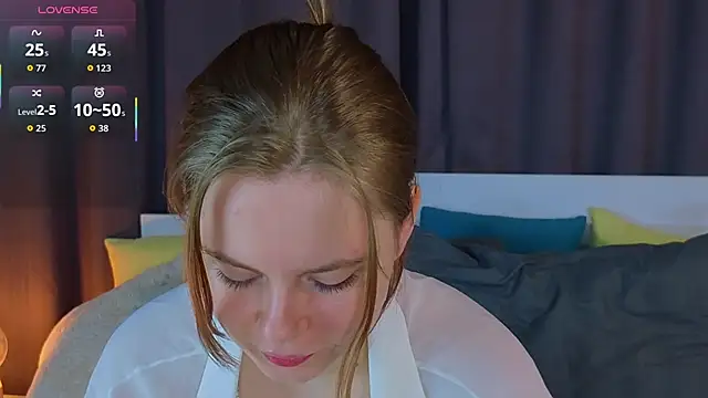 Snapshot of JulietteRain chatting on November 3, 5:16 pm JulietteRain online show from November 3, 5:16 pm