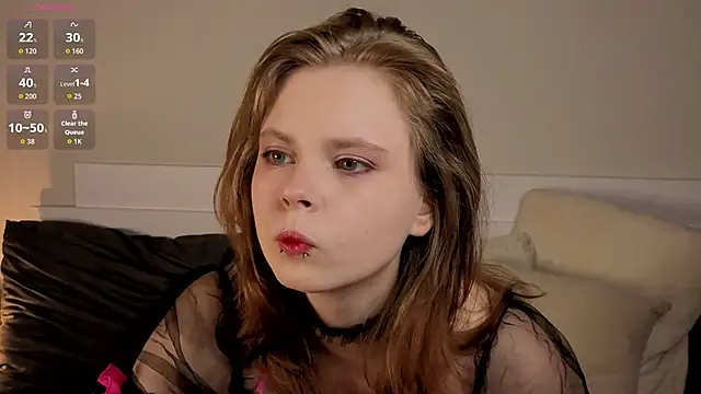 JulietteRain online show from May 2, 7:08 pm