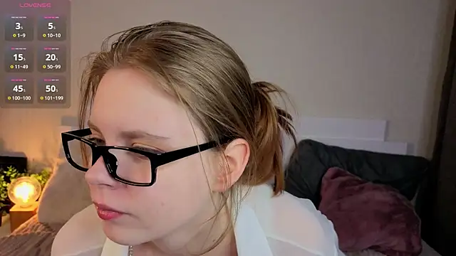 JulietteRain online show from March 11, 7:41 pm