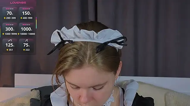 Snapshot of JulietteRain chatting on November 30, 5:47 pm JulietteRain online show from November 30, 5:47 pm