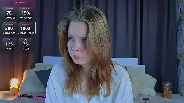 Snapshot of JulietteRain chatting on November 2, 4:34 pm JulietteRain online show from November 2, 4:34 pm